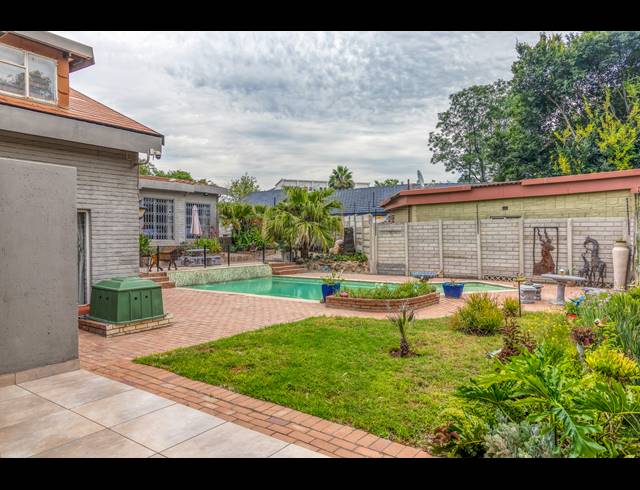 1 BEDROOM STUDIO APARTMENT TO LET IN RIVONIA